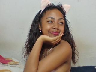 MaliciaQueen - Live porn &amp; sex cam - 28069781