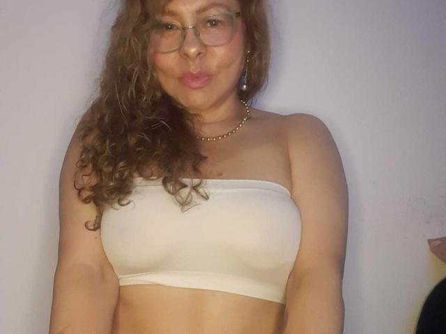 MiaAmoretti - Live porn &amp; sex cam - 28069790