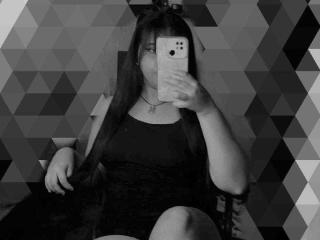 InnocenthaZel - Live porn &amp; sex cam - 28070066