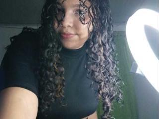 InnocenthaZel - Live porn &amp; sex cam - 28070081