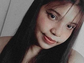 InnocenthaZel - Live porn &amp; sex cam - 28070108