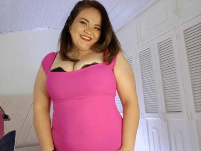 NatashaBlade - Sexe cam en vivo - 28070522