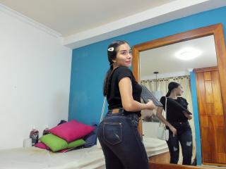 SharonKlart - сексуальная веб-камера в реальном времени - 28072820