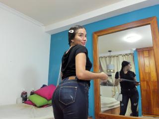 SharonKlart - Live porn &amp; sex cam - 28072832