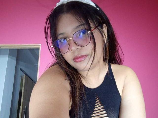 InnocenthaZel - Live sexe cam - 28073075