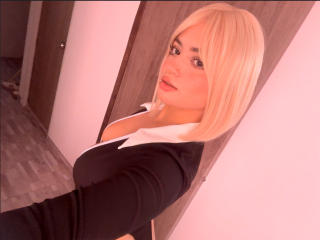 AlexaThoms - Live porn &amp; sex cam - 28075280