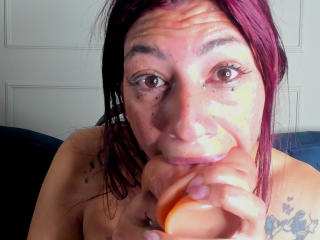 Ver la ficha detallada de AlisonCold