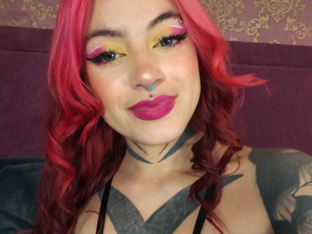 DahianaKlimt - Live Sex Cam - 28077509