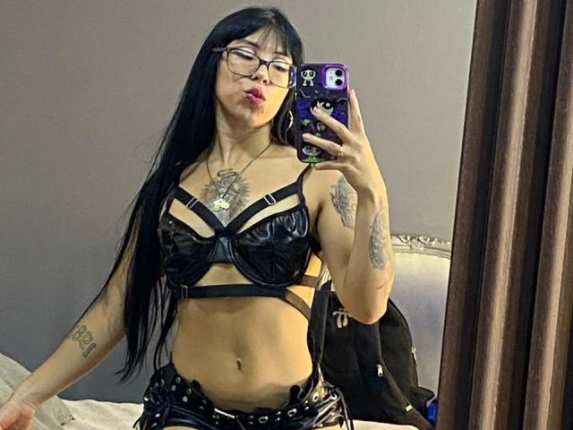 MiaDeLune - сексуальная веб-камера в реальном времени - 28078460