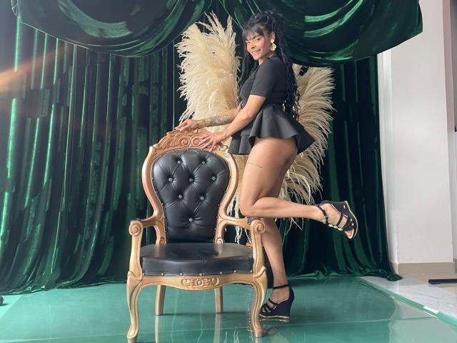 EmmaEbony - Live porn &amp; sex cam - 28079045