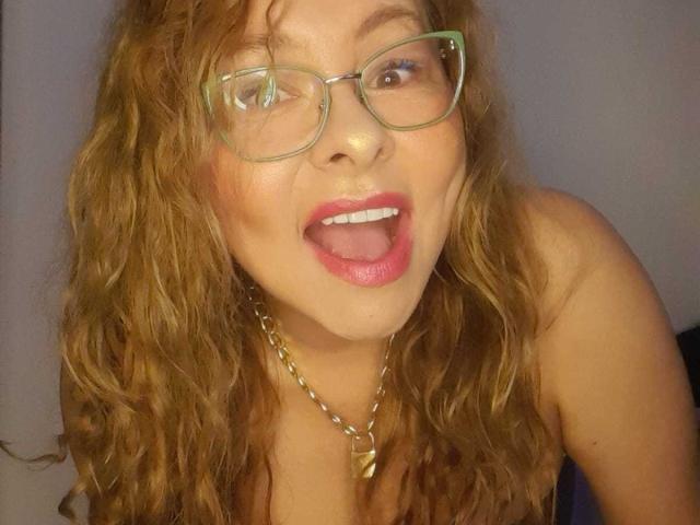 MiaAmoretti - Live porn &amp; sex cam - 28079831