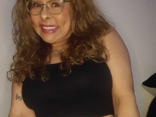 MiaAmoretti - Live porn &amp; sex cam - 28079843