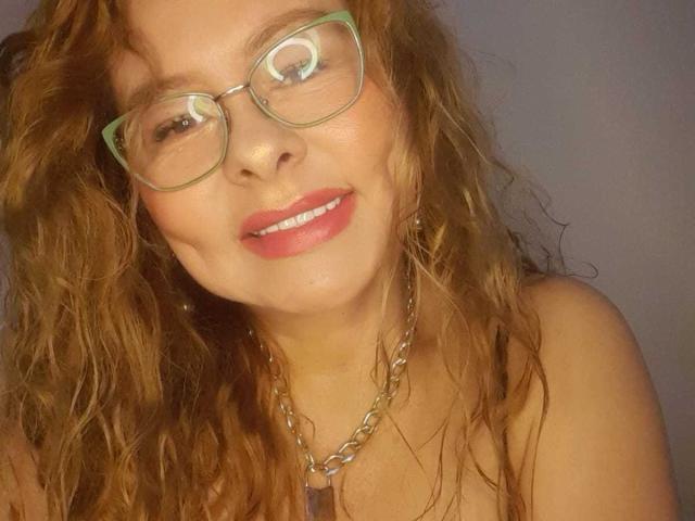 MiaAmoretti - Live porn &amp; sex cam - 28079852