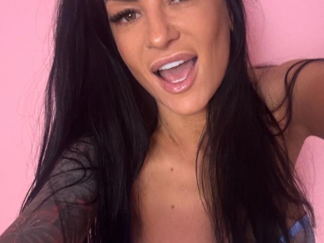 AndraD - Live sex cam - 28081127