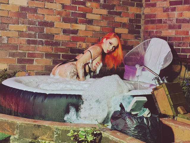 BiancaLuxor - Camera khiêu dâm &amp; quyến rũ trực tiếp - 28081406