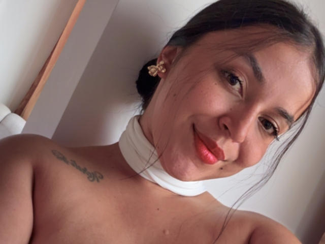 HikariChloe - Live porn &amp; sex cam - 28082024