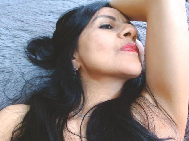 KarlaHotLatineX - Live porn &amp; sex cam - 28082297