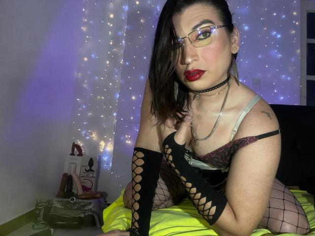 NaughtyMarianaTs - Live porn &amp; sex cam - 28082645