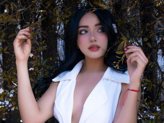 Detaillierten Steckbrief von LillyTaylor ansehen