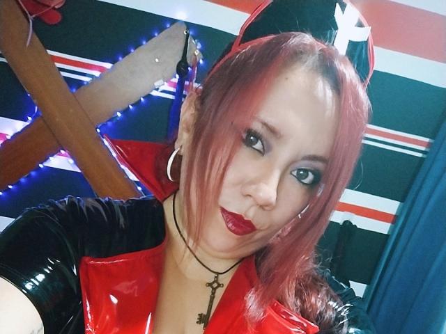 LexyDom - Sexe cam en vivo - 28085216