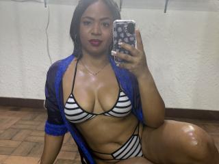 Ver la ficha detallada de AliceBooty