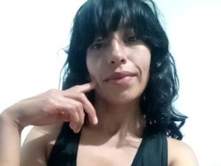 KarolineS - Live porn &amp; sex cam - 28088888