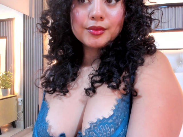 TanyaRichmond - Sexe cam en vivo - 28090127