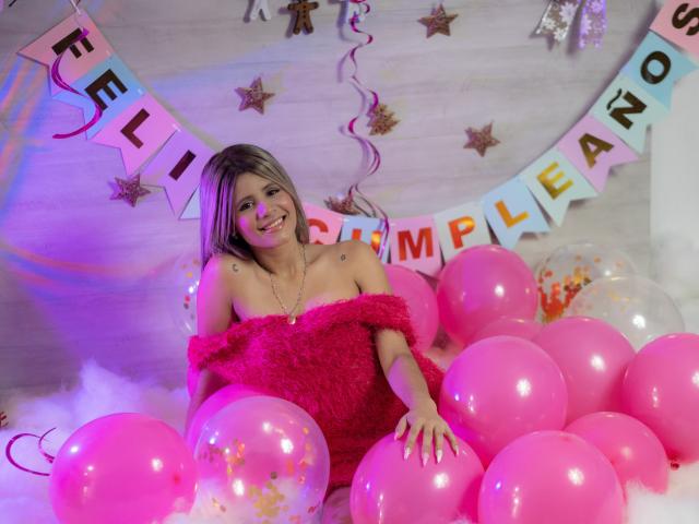 SheylaSpooner - Live porn &amp; sex cam - 28091807