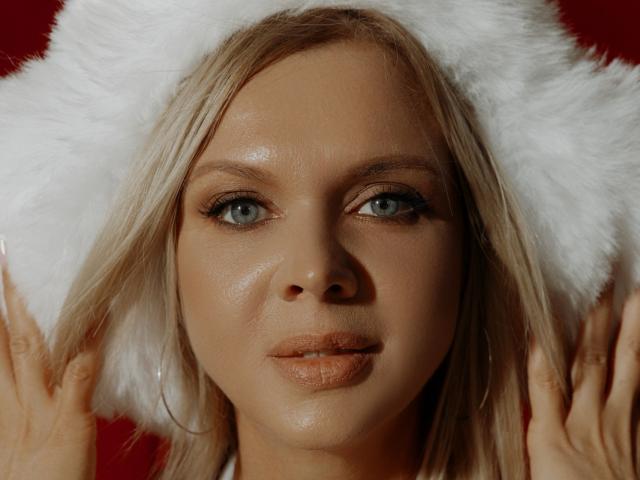 AgathaKlouin - Live sex cam - 28092065