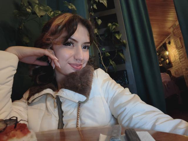 ElizaCanterville - Live porn &amp; sex cam - 28092365