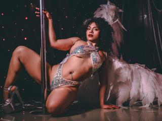 IvannaAndFriend - Live porn &amp; sex cam - 28095674