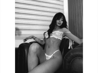 ThaliaCollins - Live porn &amp; sex cam - 28097090