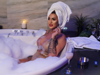 Lásd a NicolSNaya teljes profilját