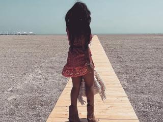 Lásd a IsaRosa teljes profilját