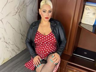 GianellaCox - Live porn &amp; sex cam - 28099889