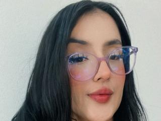 Lásd a VioletMoonX teljes profilját