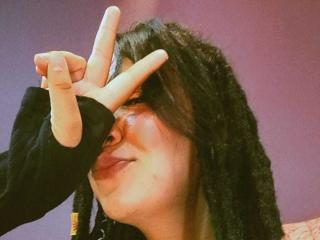 Lásd a BeckyHuston teljes profilját