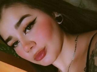 ChlooeStorm - Live porn &amp; sex cam - 28102307