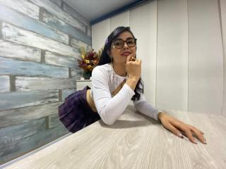 Lásd a FrancheskaaWaalsh teljes profilját