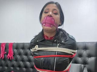 Lásd a PaulaCamis teljes profilját