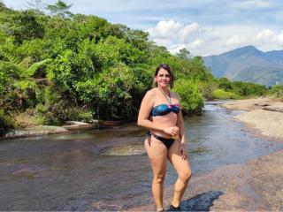 Lásd a MissSofy teljes profilját