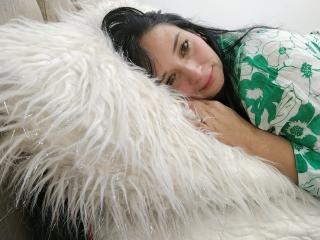 Alaishka - Live porn &amp; sex cam - 28105199