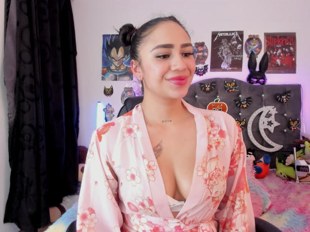 LunaBritton - Live porn &amp; sex cam - 28106243