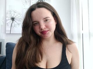 Yulianiya - Live porn &amp; sex cam - 28107440