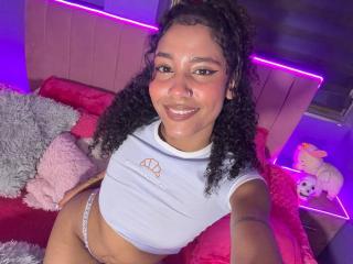 CinthiaWalker - Live porn &amp; sex cam - 28110161