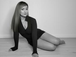 MaeCollins - Live porn &amp; sex cam - 28111304