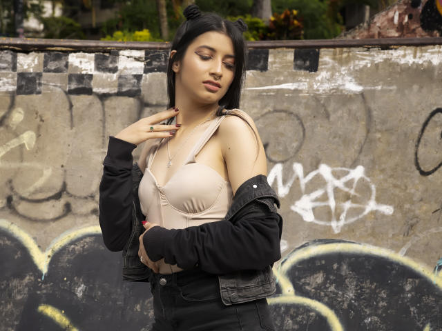 AlisKooper - Sexe cam en vivo - 28111475