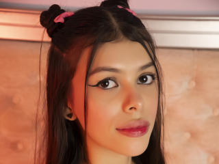 Lásd a KeityPears teljes profilját