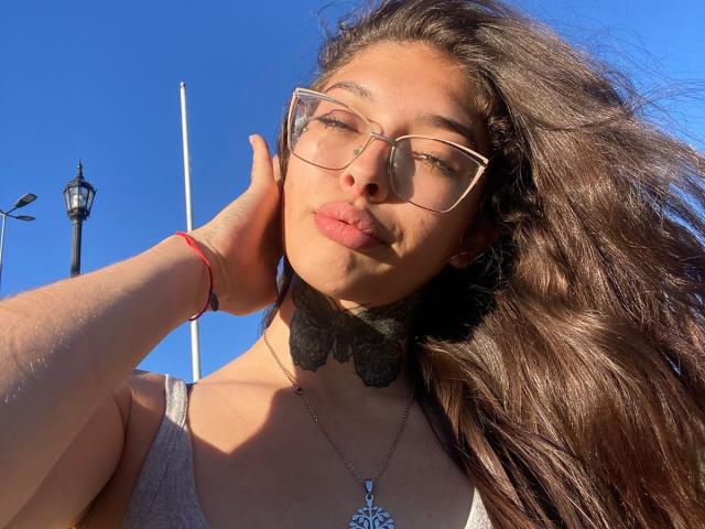 KatieSantana - Live porn &amp; sex cam - 28112378