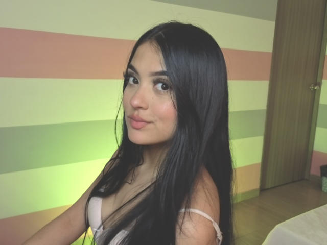 AmySaens - Live porn &amp; sex cam - 28113863